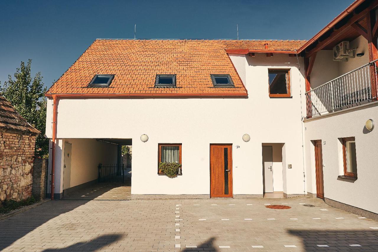 Apartmán NEWSTALGIE Mikulov Exterior foto
